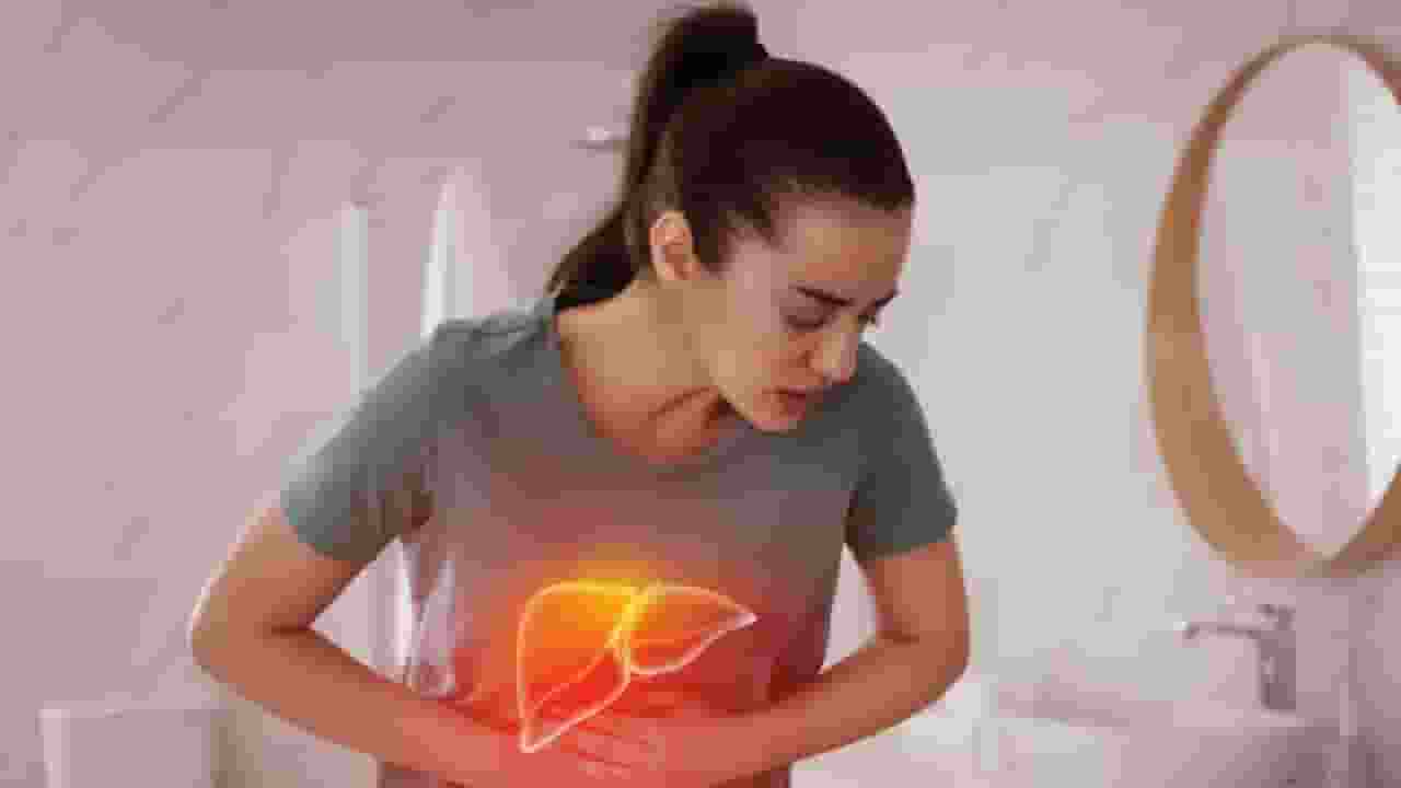 प्रोसेस्ड फूड से शुगर तक, लिवर के लिए बीमारी का घर है ये 4 चीजें
world liver day