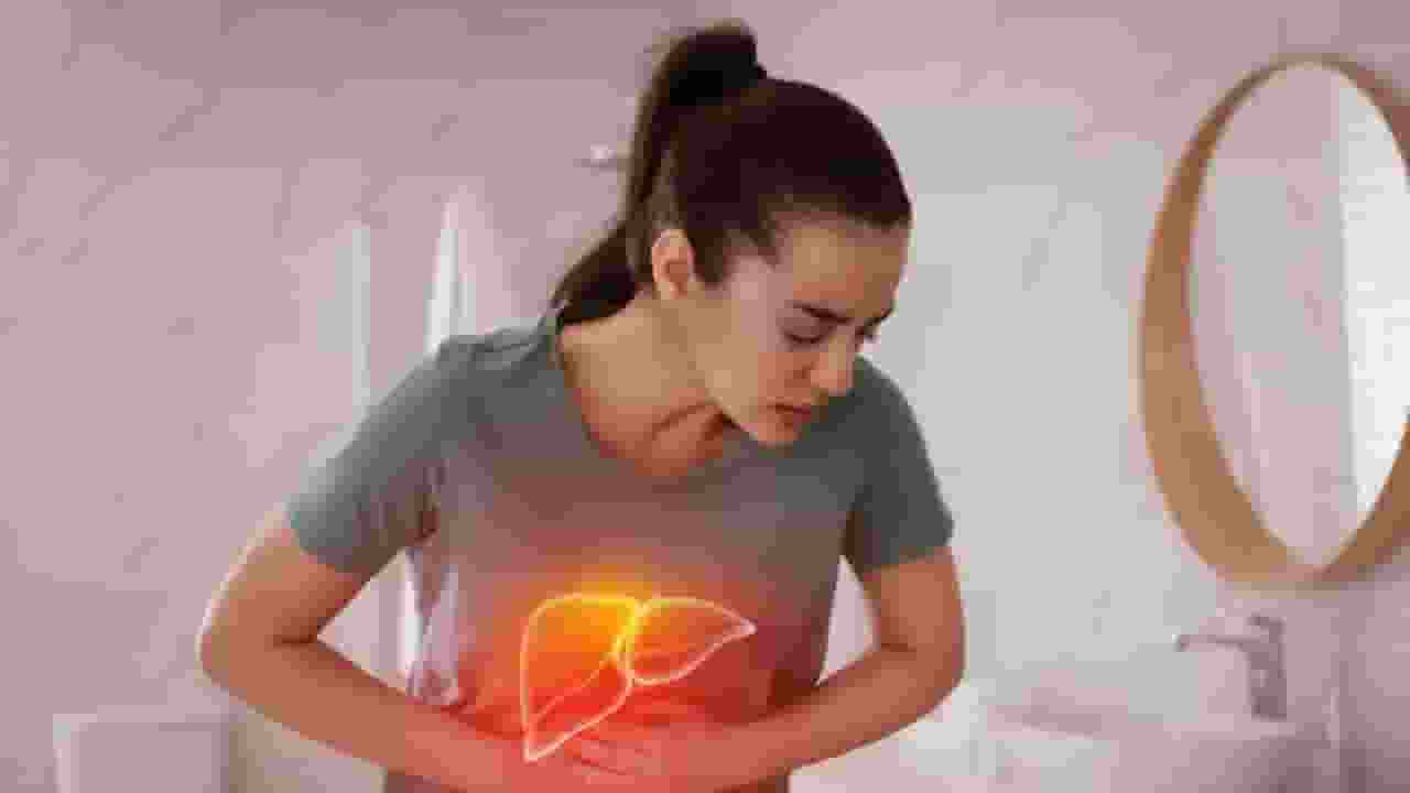 गर्मी में लिवर को स्वस्थ रखने के लिए क्या खाएं, किससे करें परहेज? things avoid who have fatty liver