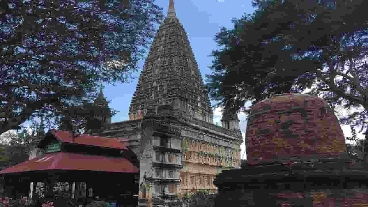 महाबोधि स्तूप: वह स्थान जहां भगवान बुद्ध को मिला था 'सकल बुद्धत्व' Image of Mahabodhi Stupa
