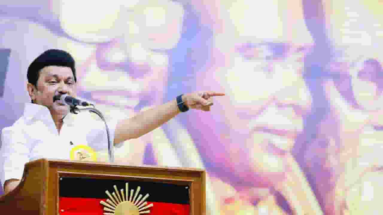 'संस्कृत मरी भाषा, हिंदी बोर्ड हटाओ,' CM स्टालिन की केंद्र से मांग MK Stalin