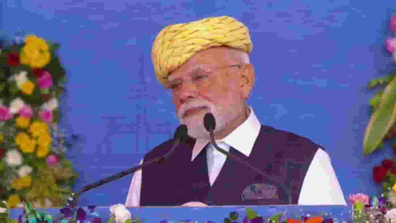 PM मोदी ने किया मुंबई अंतरराष्ट्रीय क्रूज टर्मिनल का उद्घाटन PM Modi News.