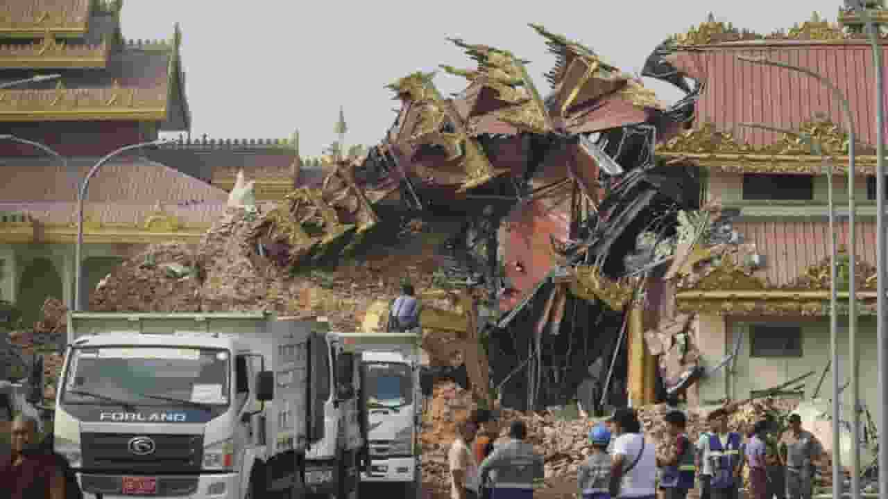 1700 मौतें, सेना के हवाई हमले जारी; भूकंप से तबाह म्यांमार के हालात myanmar earthquake