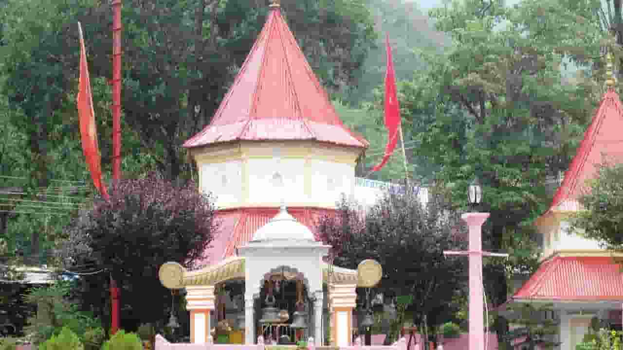नैना देवी मंदिर: उस शक्तिपीठ की कहानी, जहां गिरे थे देवी सती के 'नयन' Image of Naina Devi Mandir