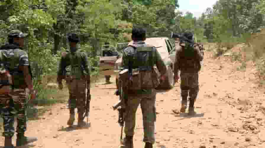 नक्सलियों को बड़ा झटका, एनकाउंटर में मारा गया बसवराजू Naxal