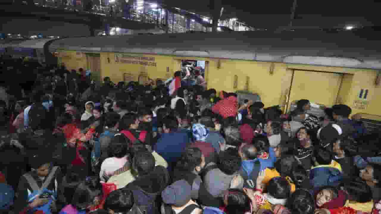 रेलवे का प्रयागराज के लिए 4 मेला स्पेशल ट्रेन चलाने का ऐलान, जानें special trains Prayagraj