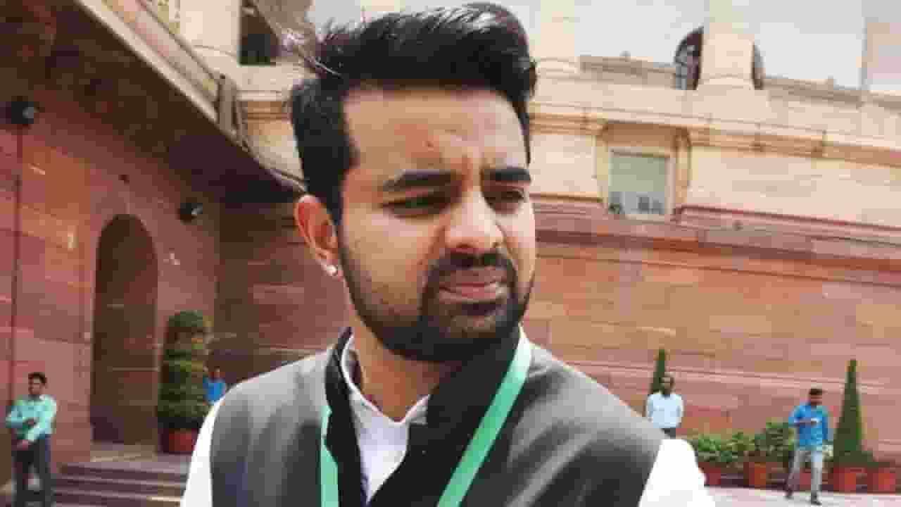 उम्रकैद की सजा,10 लाख का जुर्माना; कोर्ट में रो पड़ा प्रज्वल रेवन्ना prajwal revanna life imprisonmentin