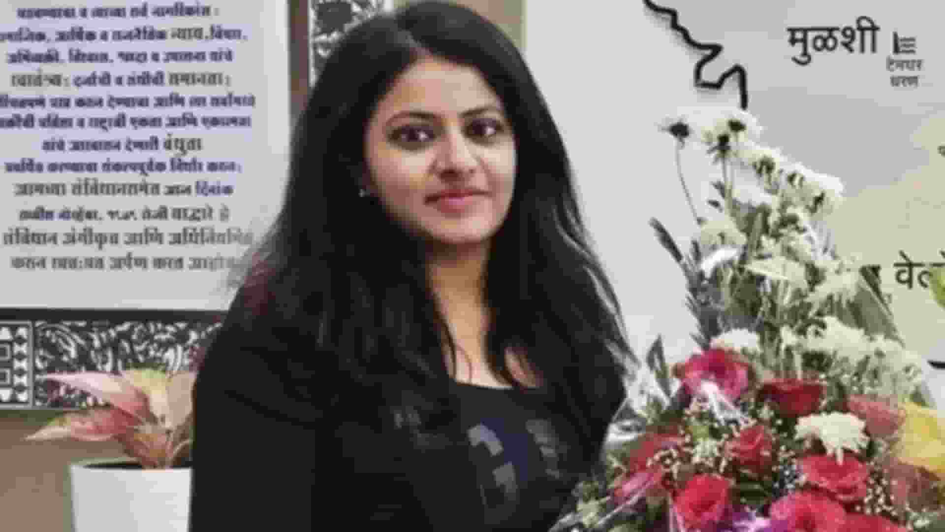 SUV को टक्कर लगी तो ड्राइवर को उठा लिया, पूजा खेडकर के माता-पिता फंसे! Puja Khedkar