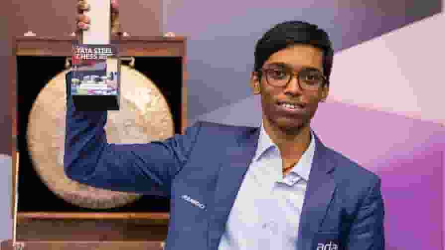 वर्ल्ड चैंपियन डी गुकेश को हराकर जीता खिताब, कौन हैं आर प्रज्ञानानंदा? R Praggnanandhaa