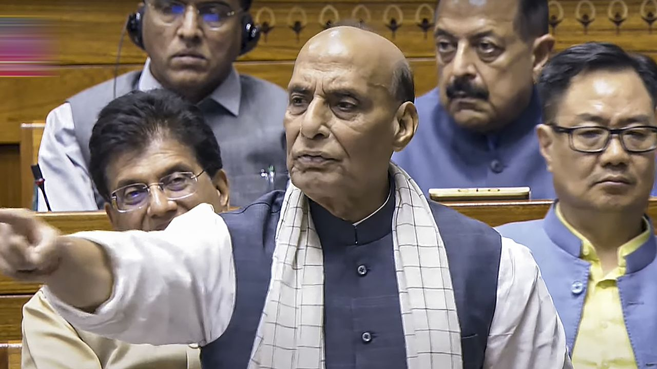 सेना की जांबाजी से लेकर विपक्ष को जवाब, रक्षा मंत्री की 10 बड़ी बातें rajnath singh