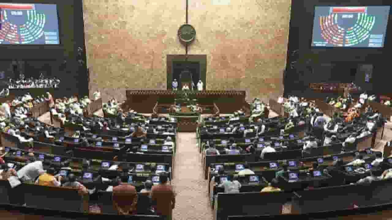 रात 2.30 बजे वक्फ बिल राज्यसभा से भी पास, विपक्ष के पास क्या है रास्ता waqf bill