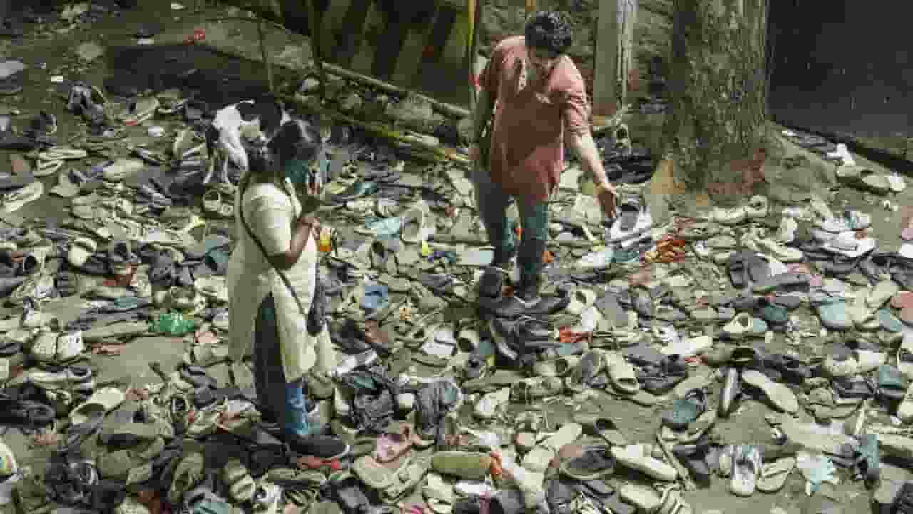 RCB और DNA के अफसर हिरासत में, बेंगलुरु भगदड़ में पुलिस का ऐक्शन bengaluru stampede