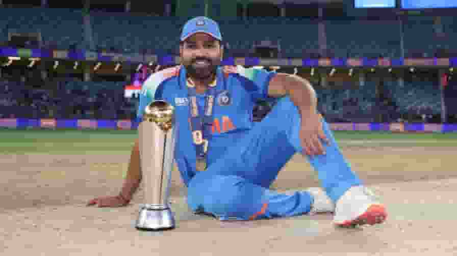 'मैं संन्यास नहीं ले रहा,' ट्रॉफी जीतते ही रोहित शर्मा ने किया ऐलान Rohit Sharma Champions Trophy