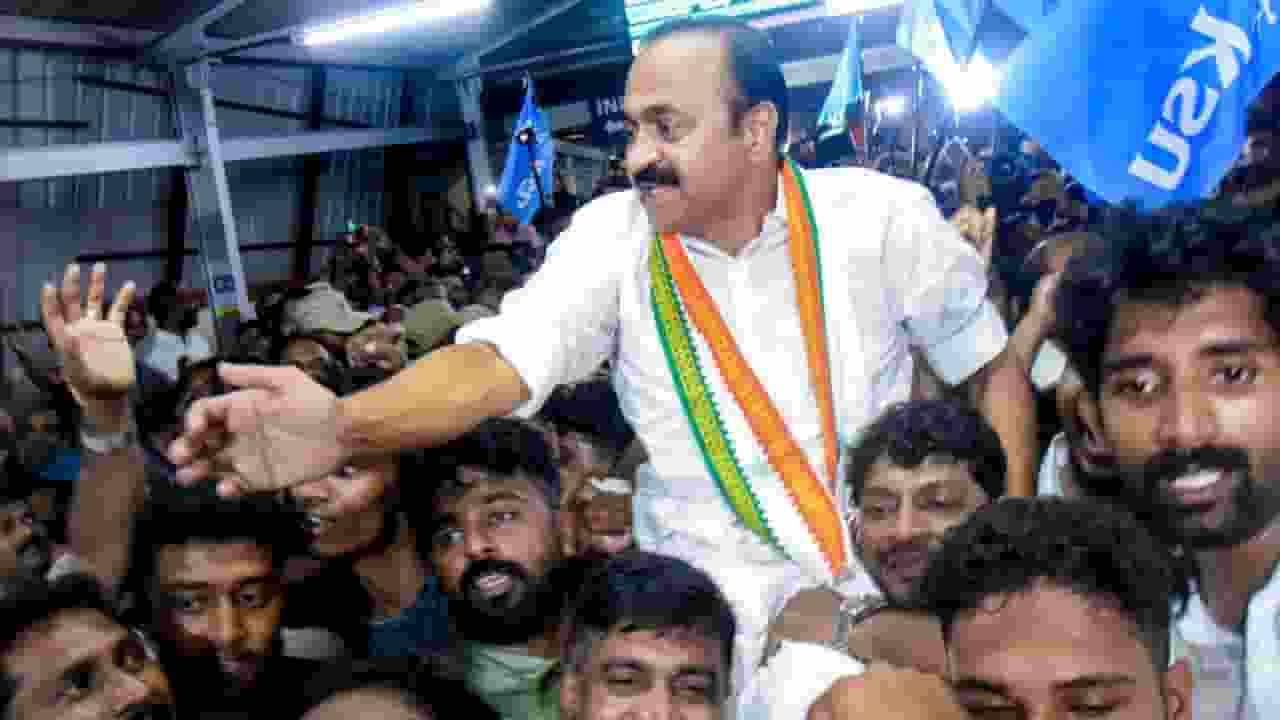V d satheesan
