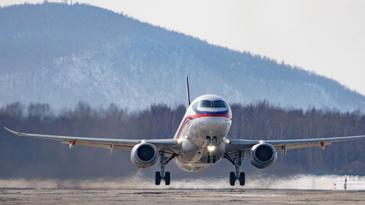 Sukhoi Superjet 100