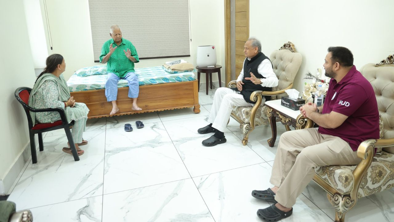 Tejashwi Yadav for cm candidate