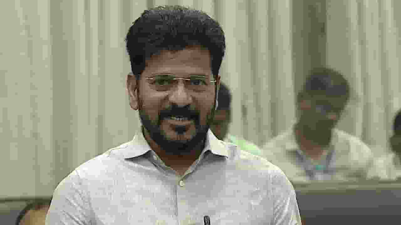 बजट से ज्यादा खर्च, बार-बार कर्ज; तेलंगाना पर CAG रिपोर्ट में खुलासा telangana