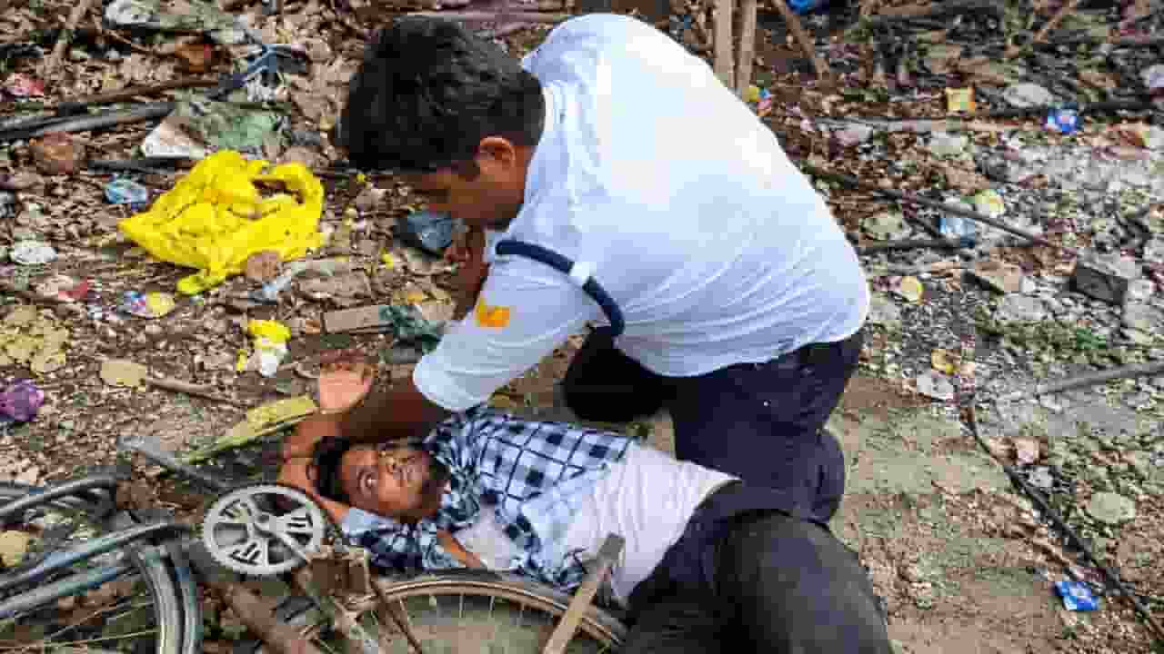 image of traffic police and bike rider fight
