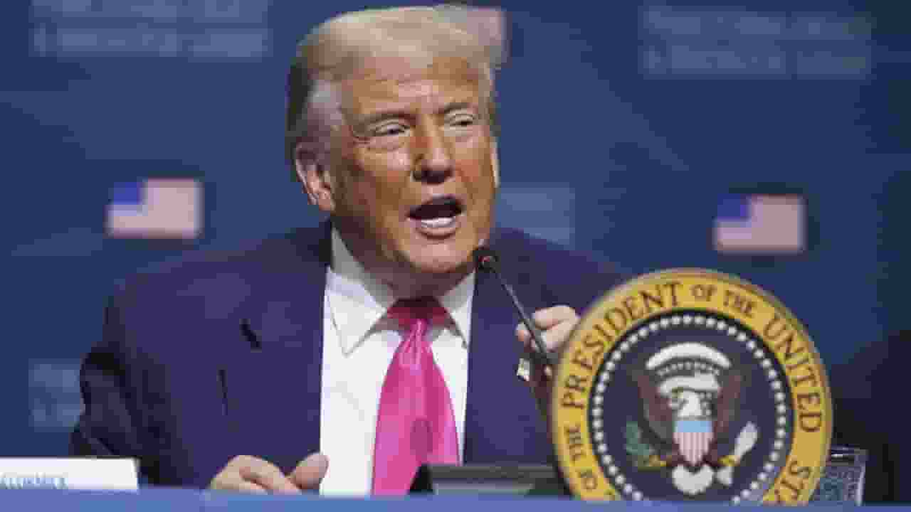 भारत पर टैरिफ, PAK से तेल पर डील; 6 घंटे में ट्रंप के दो बड़े झटके donald trump