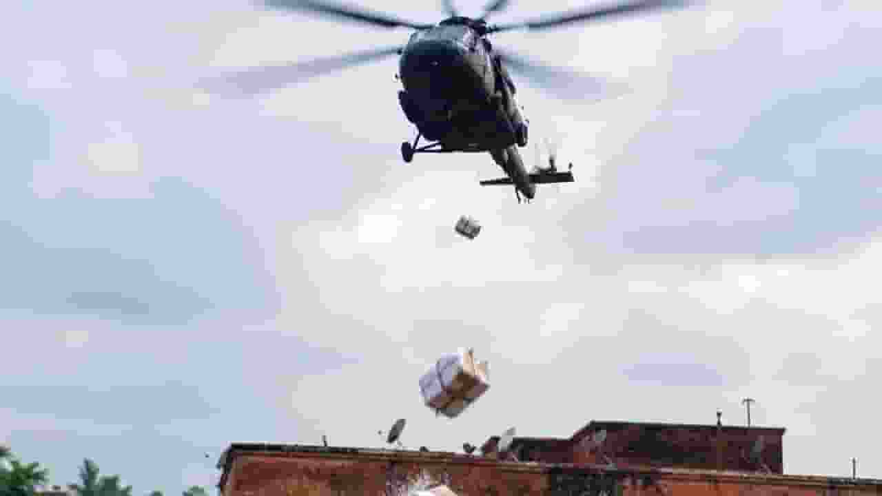 Bihar Flood, Saran Flood, Helicopter Relief Packet,