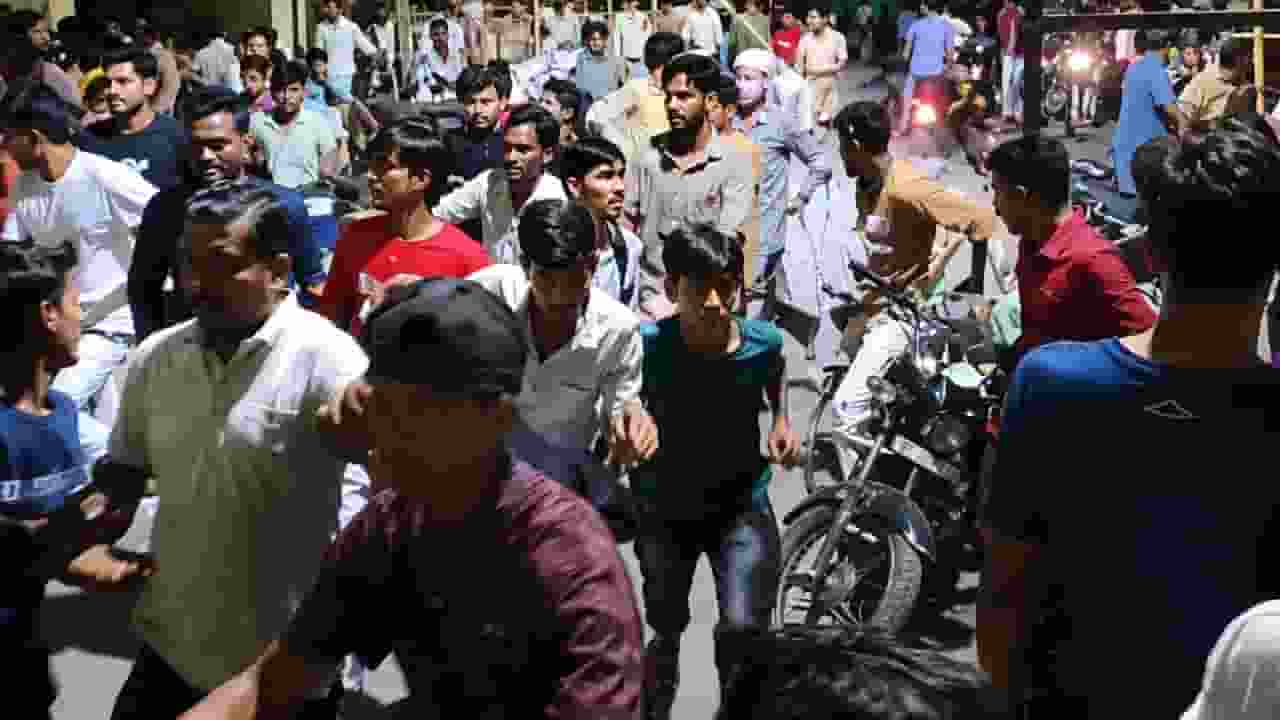 Alam Market Kanpur