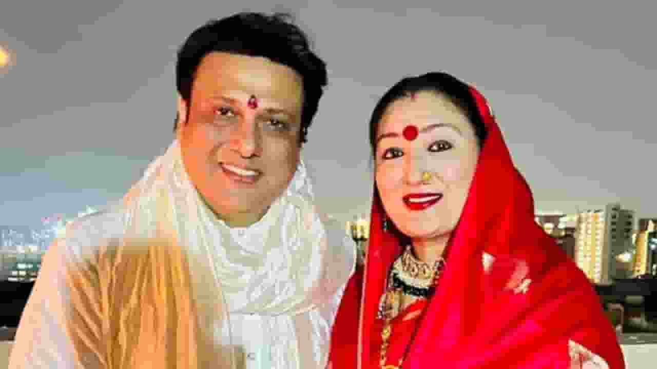नीलम के प्यार में गोविंदा ने तोड़ी थी सुनीता से सगाई, फिर यूं बनी बात
Govinda and Sunita