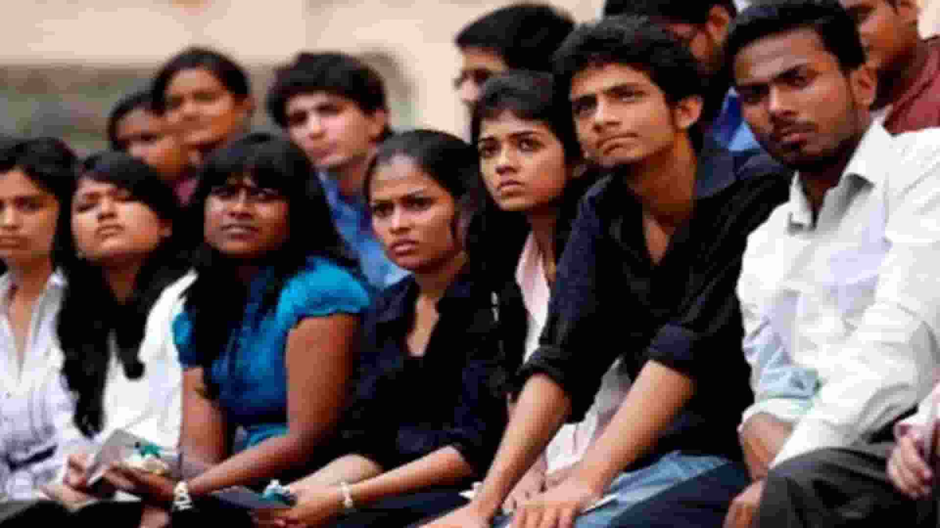 क्लास मिस की तो कैंसल हो जाएगा वीजा, विदेशी छात्रों के लिए US का फरमान india and america