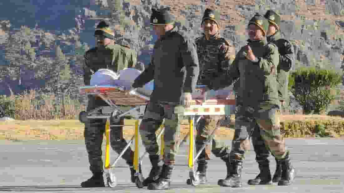 चमोली हादसा: 'ऐसा लगा सब खत्म...,' हिमस्खलन के मजदूरों की आपबीती सुनिए Uttarakhand Avalanche