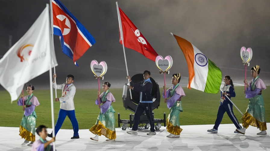 asian games closing ceremony india flag bearer