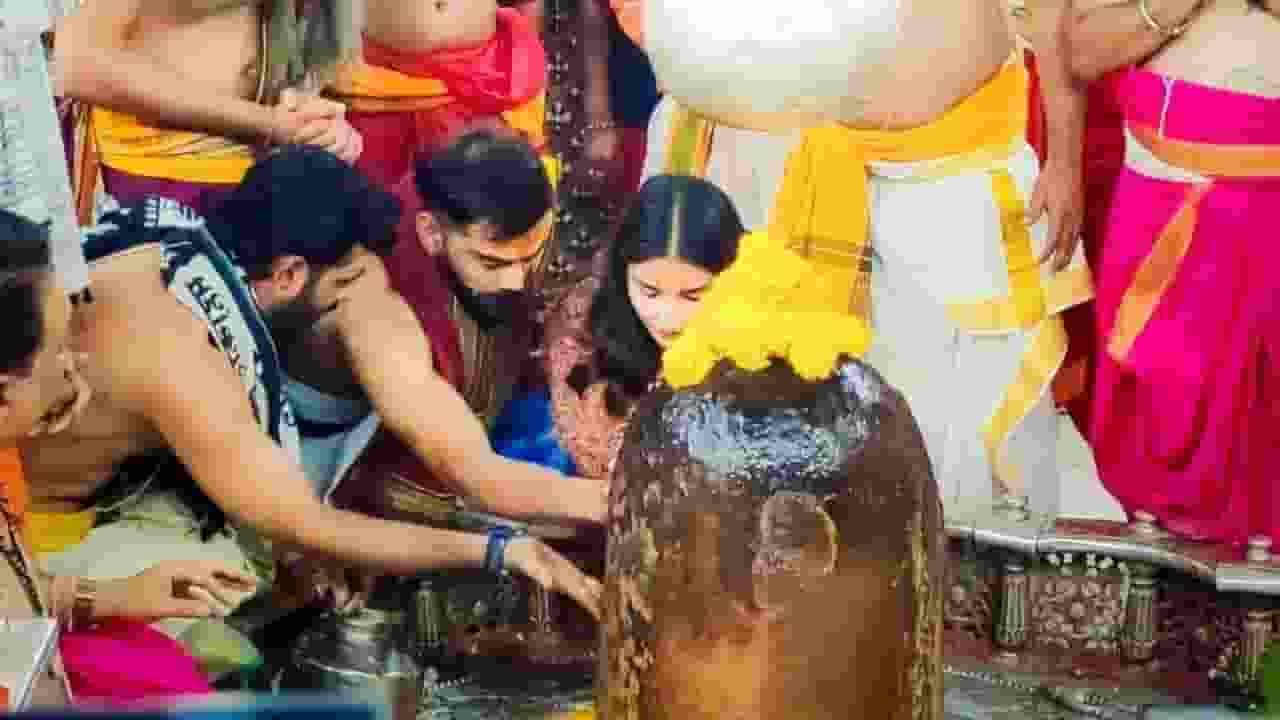 शादी के बाद विराट कोहली कैसे बन गए शिव भक्त, क्या कहती है उनकी कुंडली Virat Kohli, Anushka Sharma, Virat Kohli and Anushka Sharma Marriage
