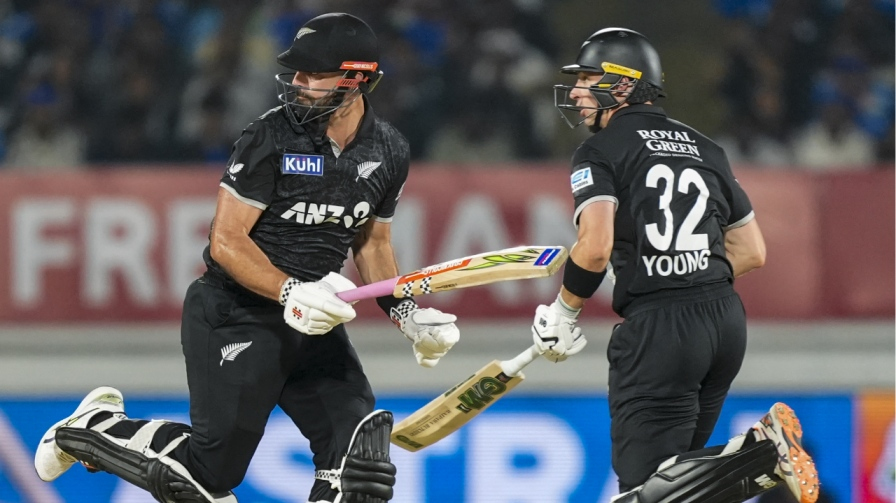 Daryl Mitchell Will Young IND vs NZ ODI