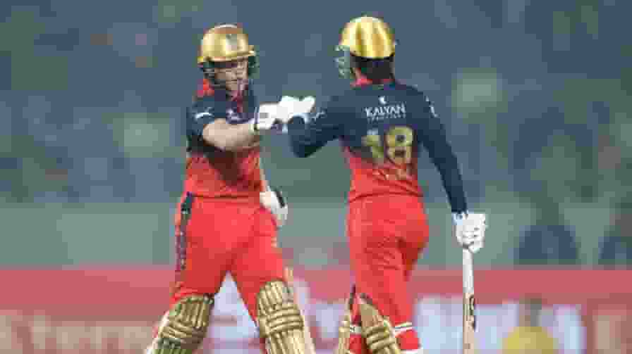 Grace Harris Smriti Mandhana RCB WPL