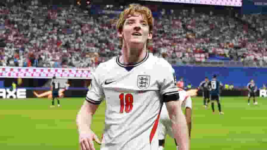 Anthony Gordon England Footballer FIFA World Cup
