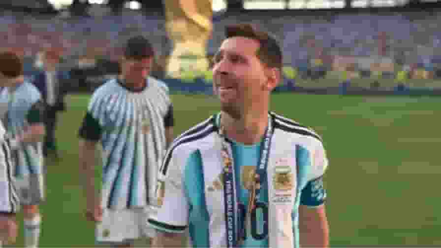 lionel messi crying