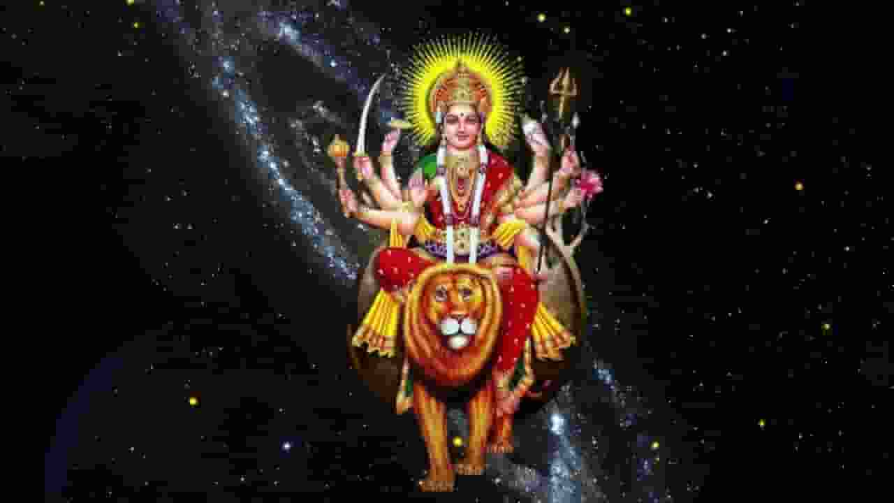 विशालाक्षी शक्तिपीठ: वह स्थान जहां गिरे थे देवी ‘कर्णफूल’, जानें कथा Image of Devi Durga