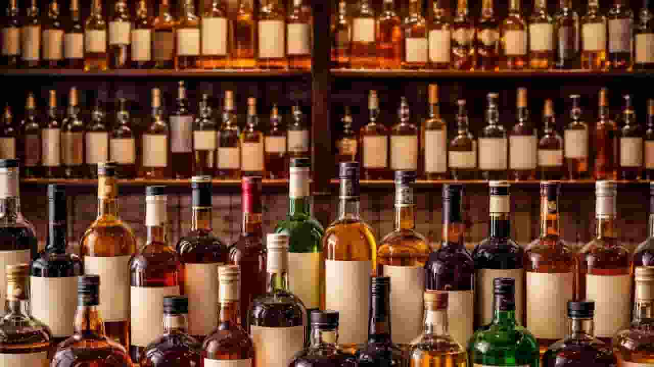 Liquor Shop News