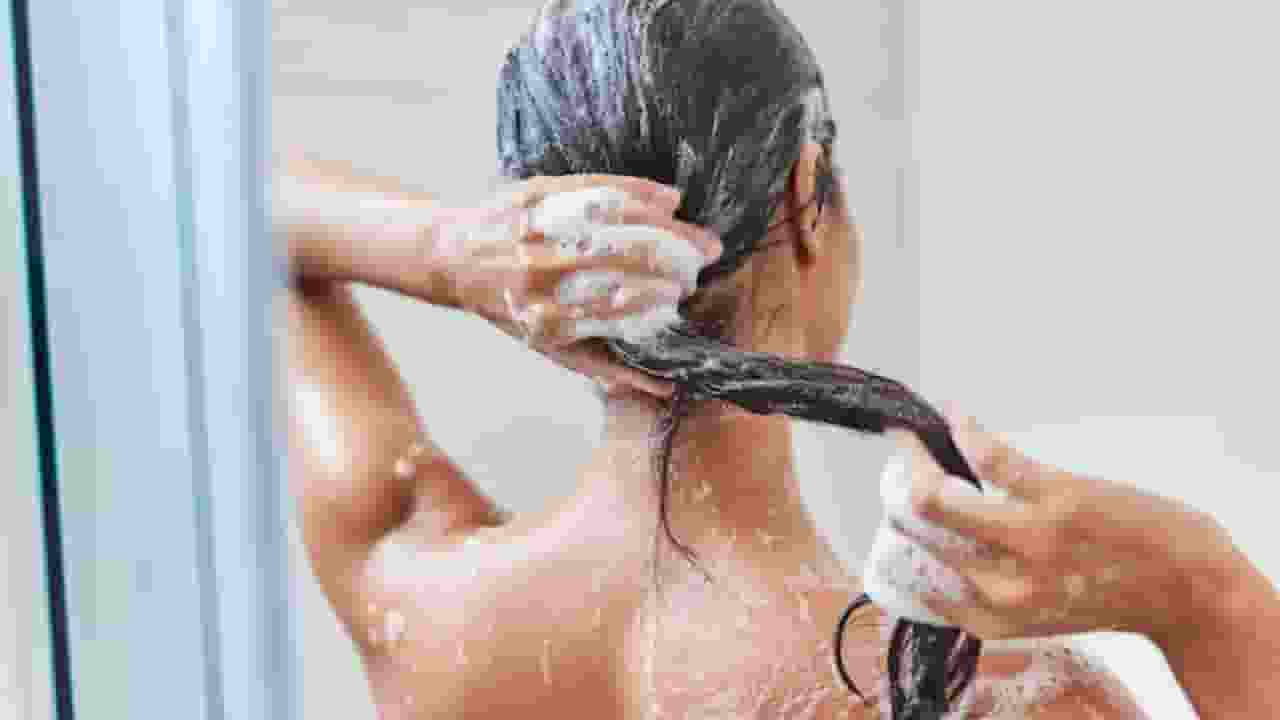 winter hair care tips