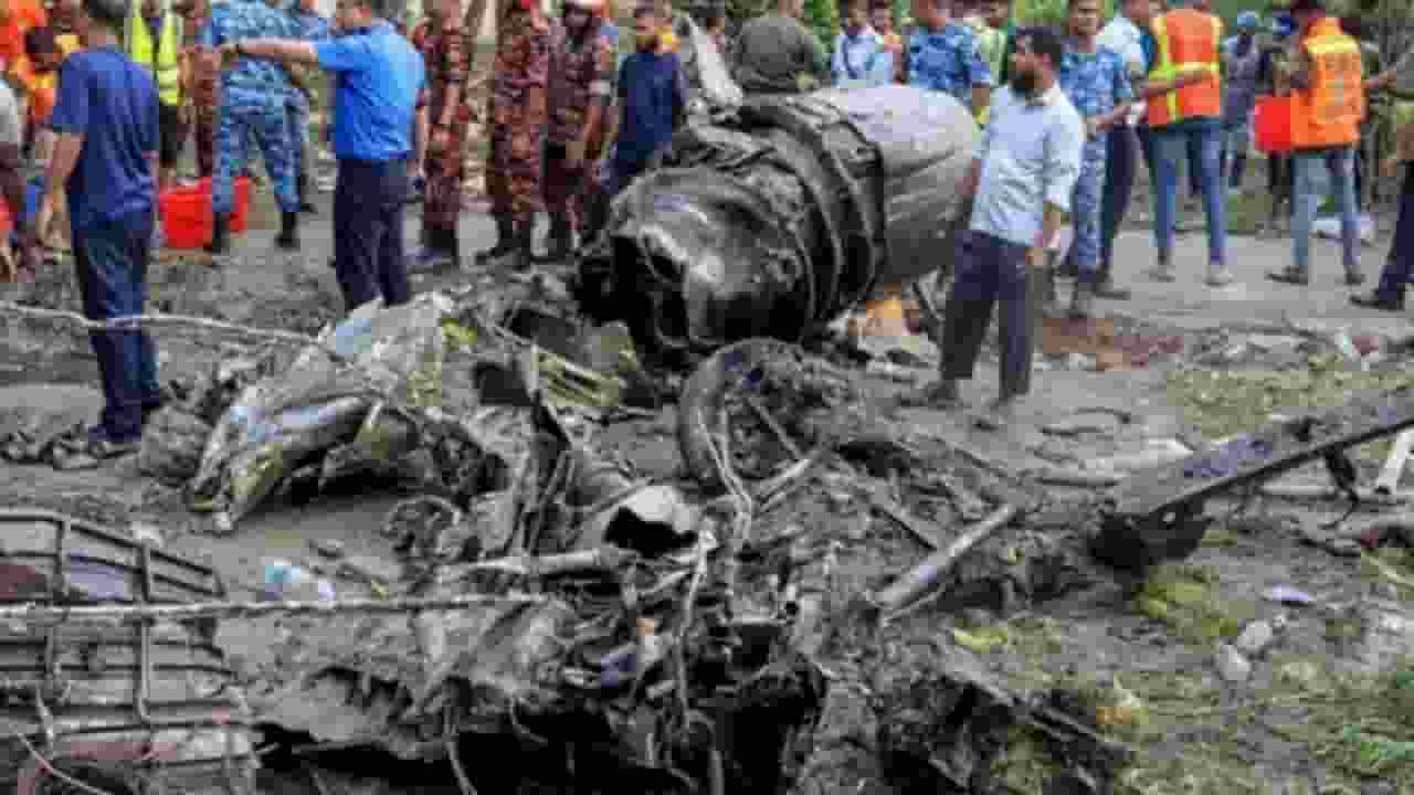 30 साल, 27 विमान हादसे, चीन भरोसे वायुसेना, बांग्लादेश का बुरा हाल Bangladesh