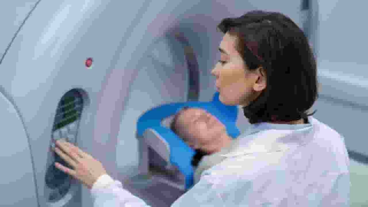 आपके बच्चों के लिए कितना अनसेफ है CT स्कैन, ये स्टडी चौंका देगी CT scan cause cancer