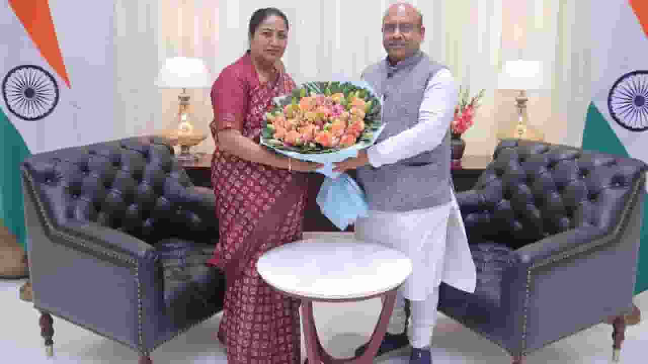 विधानसभा में 25 फरवरी को पेश होगी CAG रिपोर्ट, बढ़ेगी AAP की मुश्किल? delhi assembly