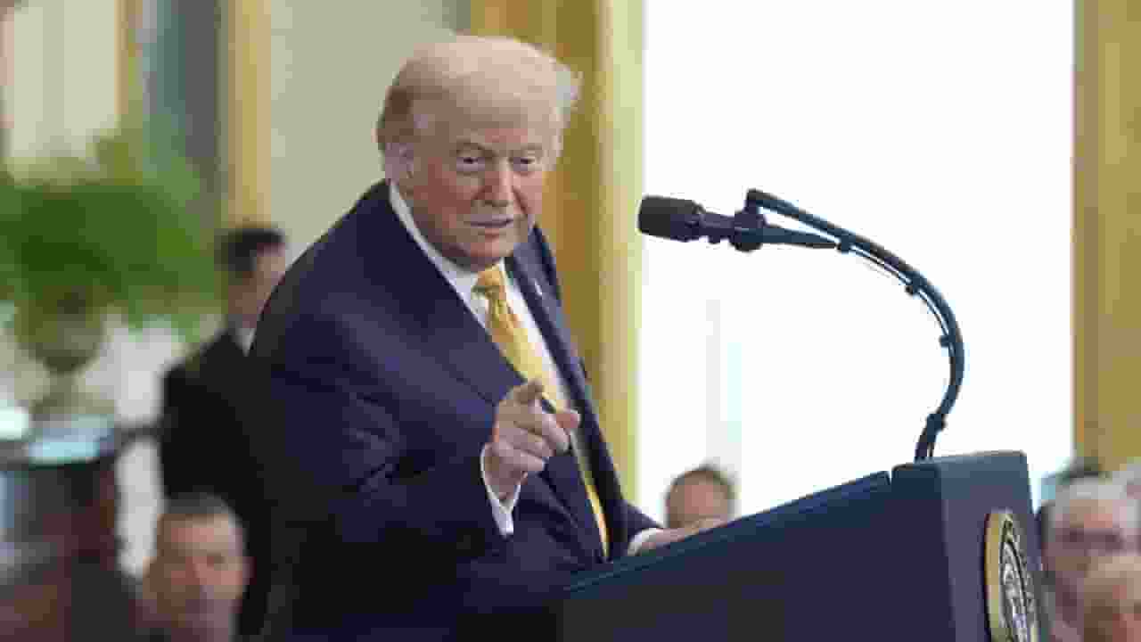 ट्रंप ने अब फिल्मों पर लगाया 100% टैरिफ, भारत पर भी होगा असर Donald Trump