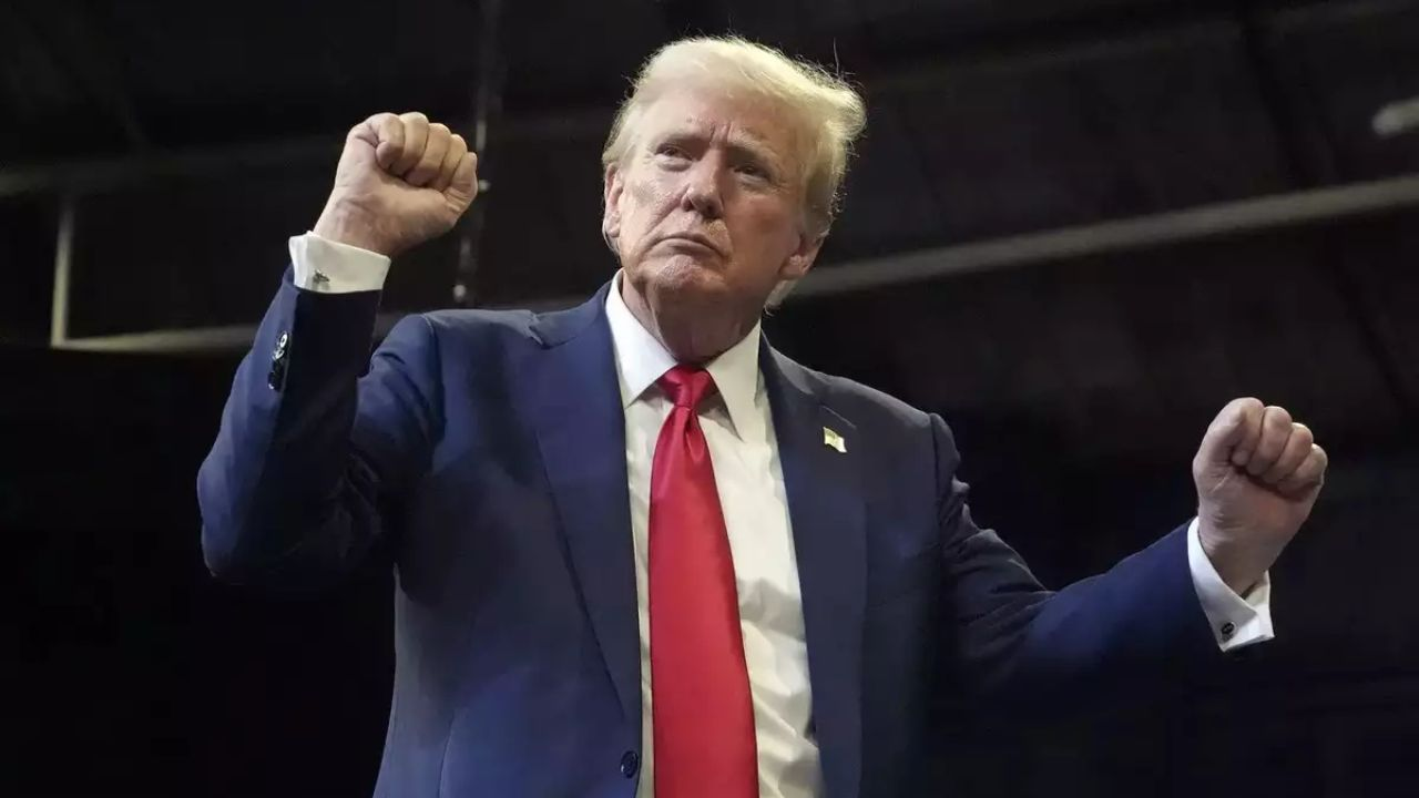 फिर राष्ट्रपति बनेंगे डोनाल्ड ट्रंप? पिछड़ने के बाद वापसी कर रहीं कमला US President Election