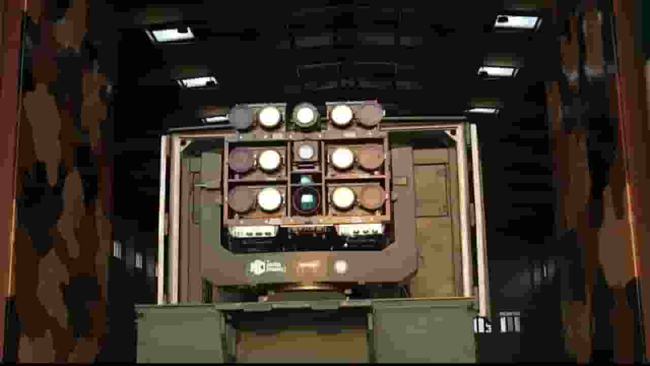 DRDO लेजर वेपन: न गोली न बम, कुछ सेकंड में तबाह होंगे दुश्मन के ड्रोन Image of DRDO Laser Weapon System