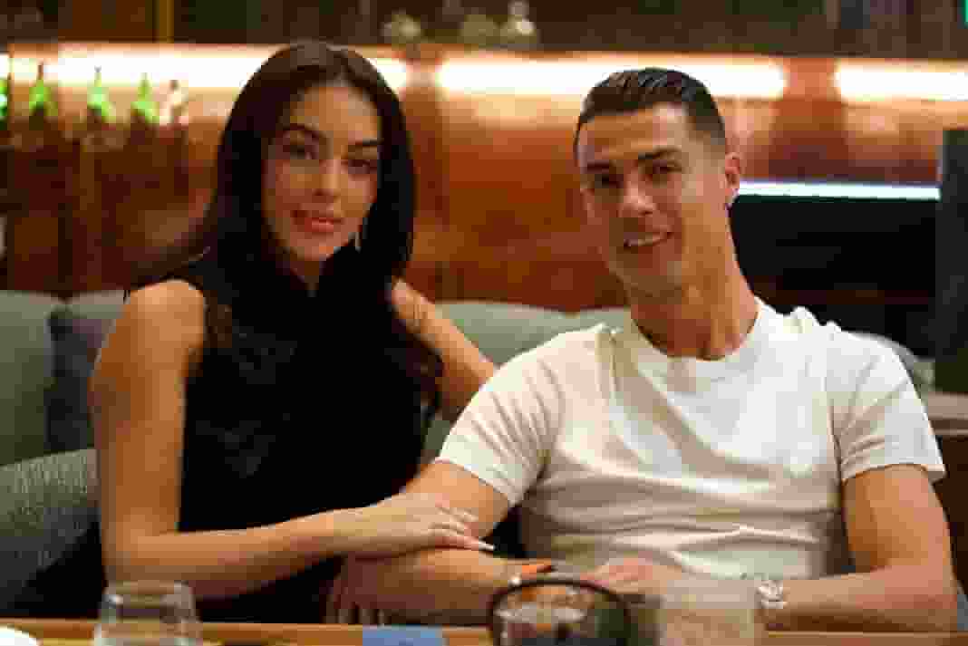 9 साल डेटिंग... 5 बच्चों के पिता क्रिस्टियानो रोनाल्डो ने अब की सगाई Cristiano Ronaldo Georgina Rodriguez