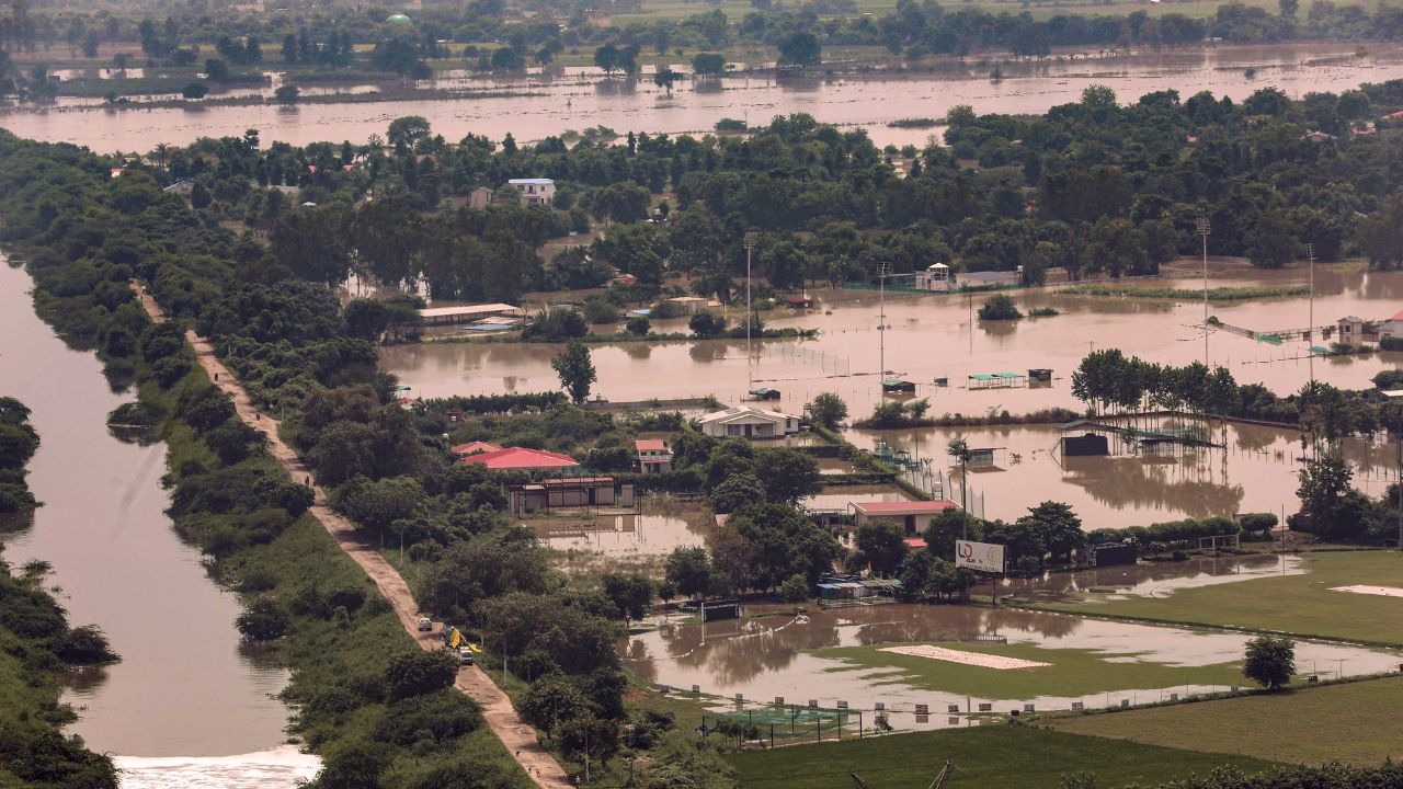 पंजाब से हिमाचल तक बाढ़ से बेहाल, भीषण तबाही, कहां क्या है हाल? Floods