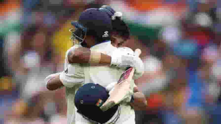 नीतीश कुमार रेड्डी का शतक देख पिता ही नहीं ये दिग्गज भी रो पड़ा Nitish Kumar Reddy Celebrating Century