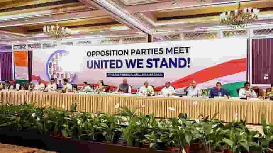 इंडिया गठबंधन से पूरी तरह से बाहर हुई AAP? क्या है पार्टी का रुख INDIA bloc