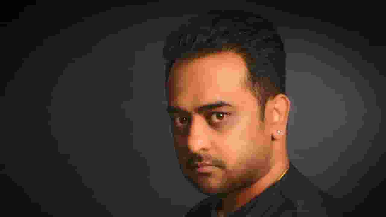 'मेरा इंतकाम देखेगी' सिंगर को नहीं मिला फेम, खोली इंडस्ट्री की पोल
 Krishna Beuraa controversy