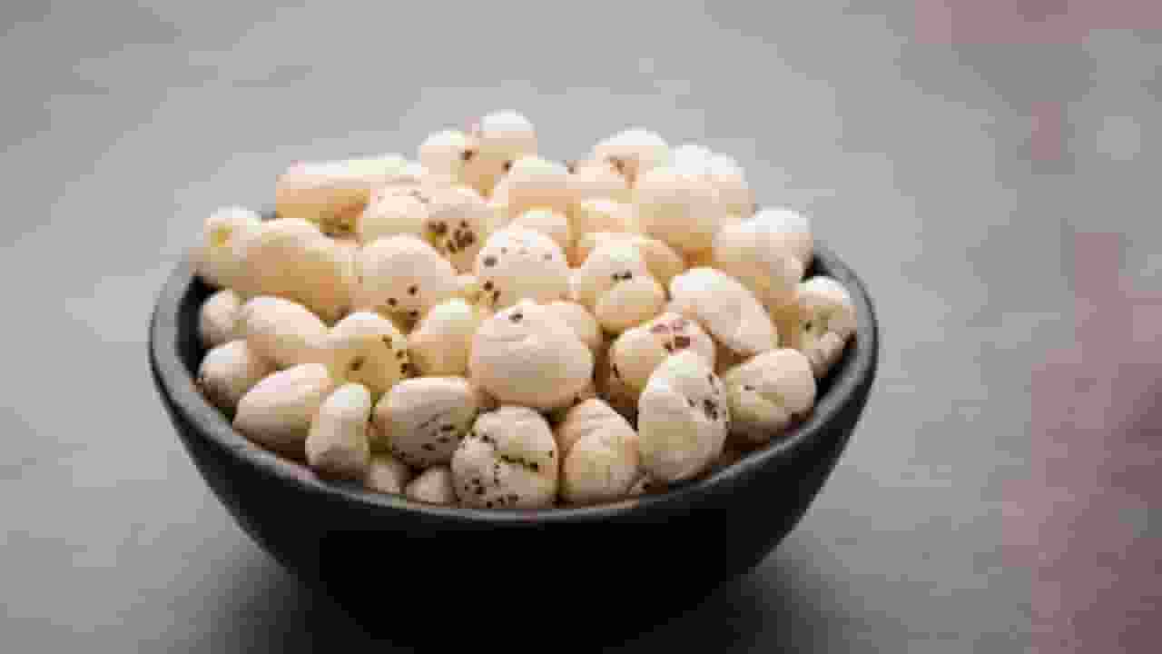 सेहत के लिए बेहद फायदेमंद है मखाना, क्यों कहा जाता है सुपरफूड makhana