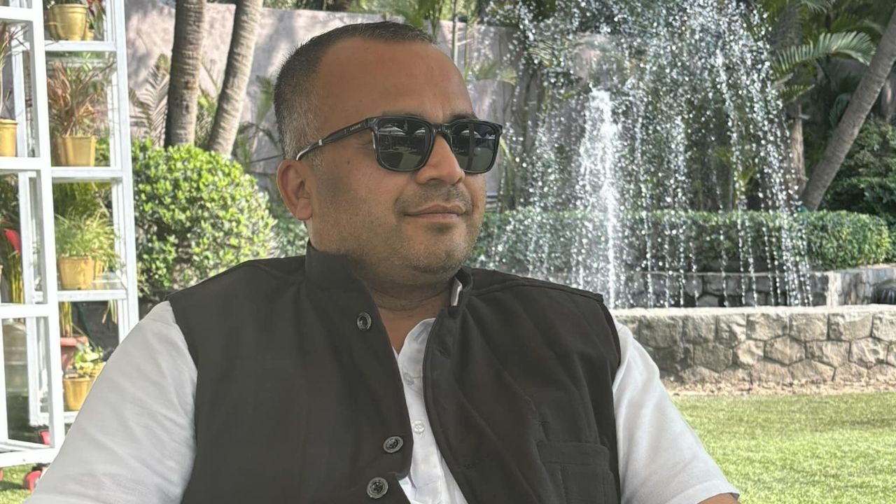 navneet chaturvedi