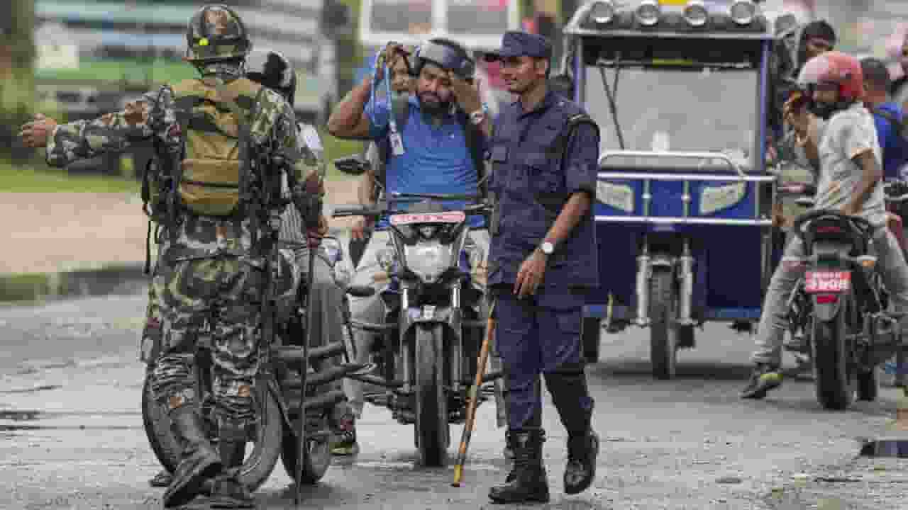 बैंक-बाजार खुले, कर्फ्यू में भी ढील; नेपाल में सुधरने लगे हालात! nepal protest